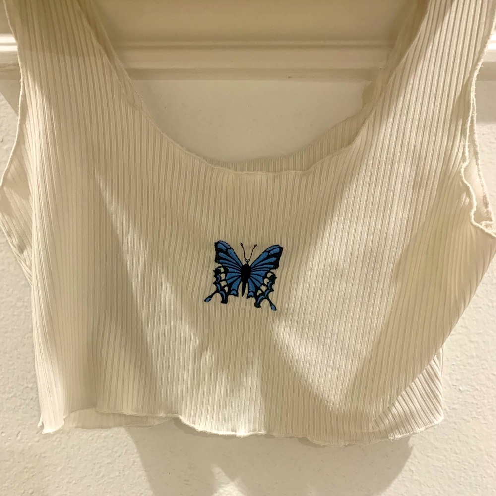 Butterfly tank